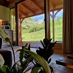 Reteskert Vendeghaz Es 4* Belapatfalva