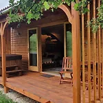 Reteskert Vendeghaz Es Guest house 4*