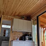 Reteskert Vendeghaz Es 4*