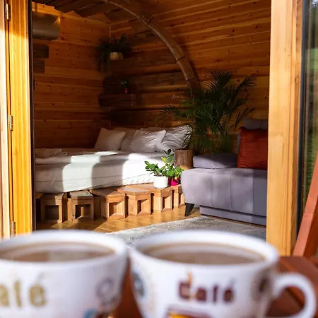 Reteskert Vendeghaz Es Guest house
