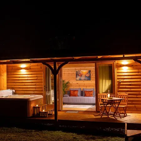 Reteskert Vendeghaz Es Guest house *